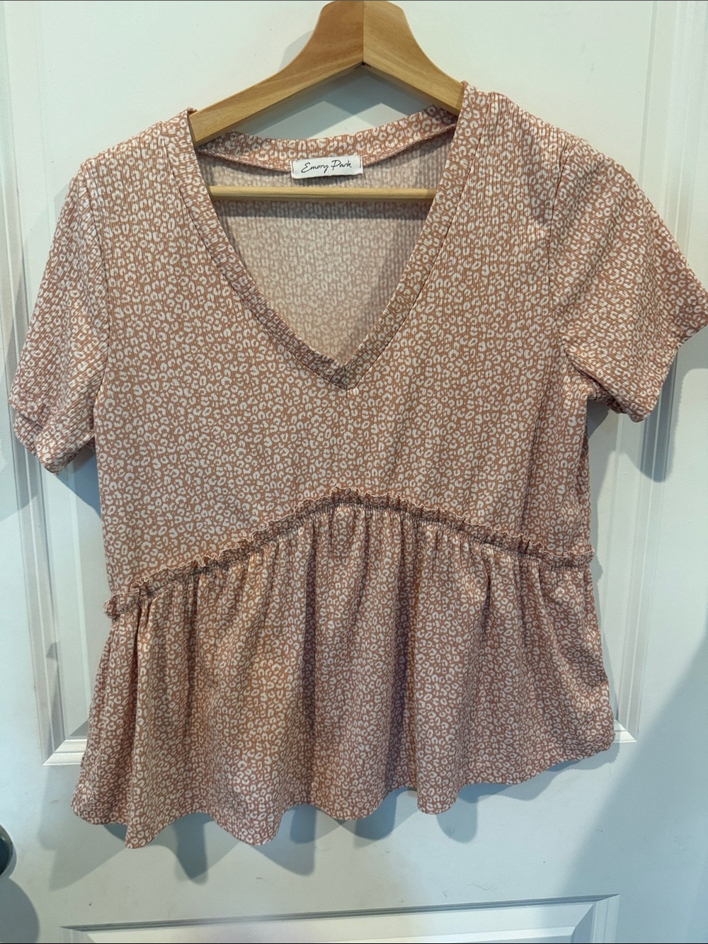 emory park Dusty Rose Short-Sleeve V-Neck Peplum Top